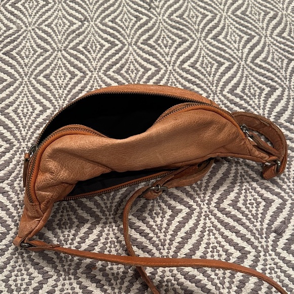 Muud Leather Bumbag - Picture 5 of 6